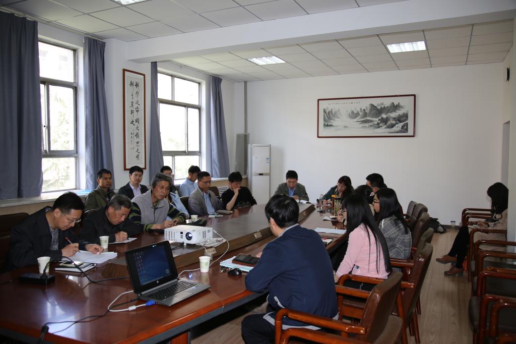 beat365召开大学生创新创业项目工作会议