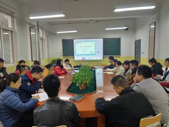 beat365召开班主任、班级主要干部班级管理培训会 (1).jpg